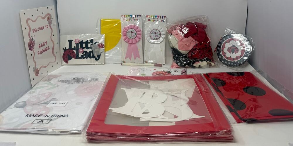 Ladybug Baby Shower Balloons Badges Sash, Mom to be, Dad to be Tablecloth